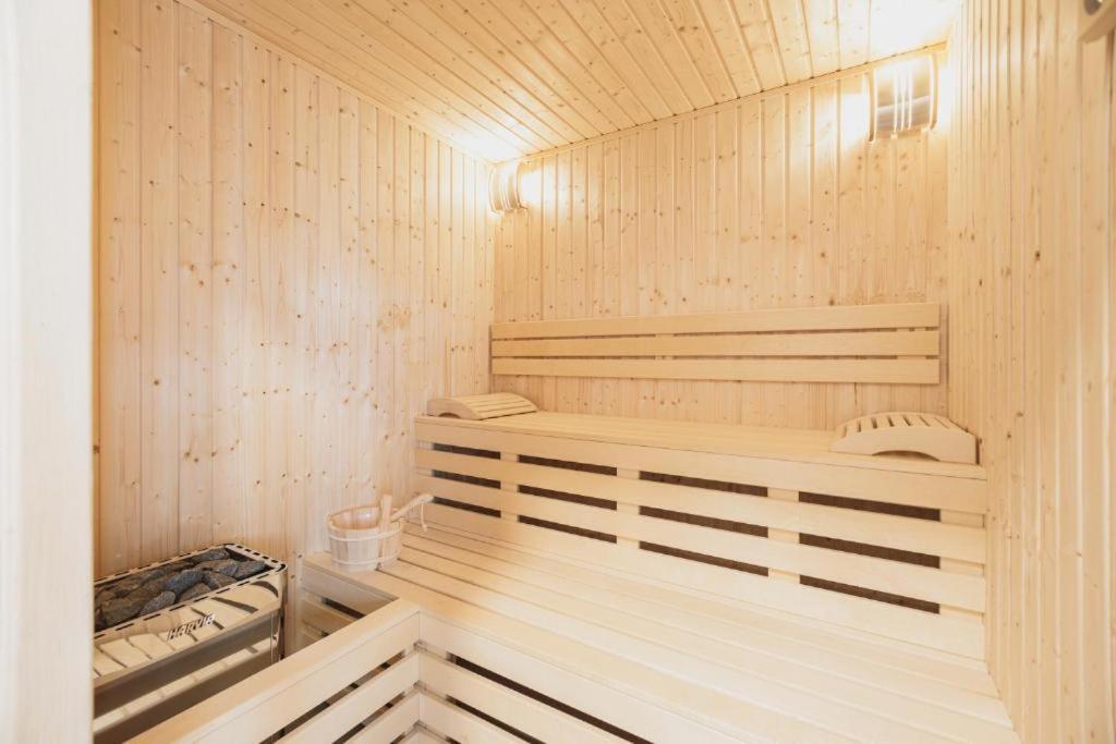 H900 Apartment *